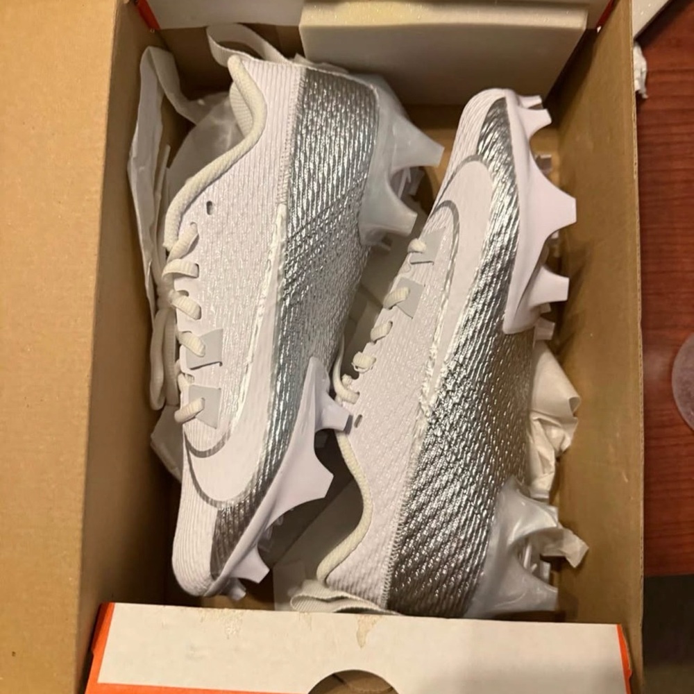 Nike White and Gray Athletic Shoes